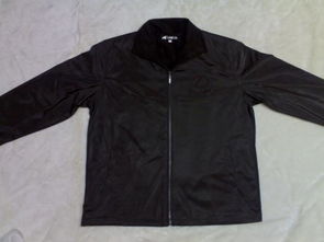 庫存女衣圖片資源與浙江溫州瑞瑞激光打標(biāo)公司 服裝行業(yè)的高效解決方案